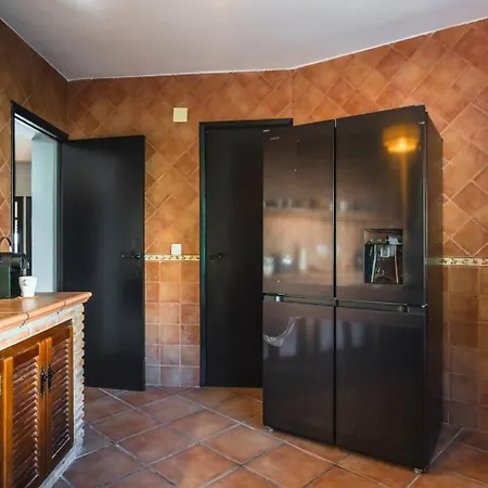Madmes House Holiday home